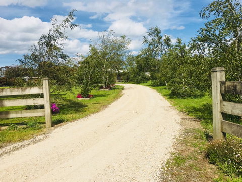 Yarragon 4 Bedroom House In Gippsland - Accommodation BNB 0
