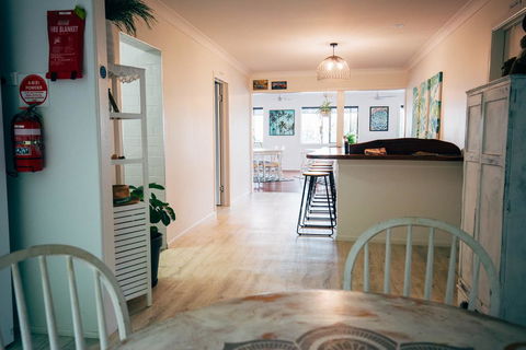 Yeppoon Beachhouse - Accommodation BNB 1