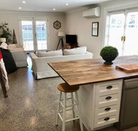 YSG The Edward Townhouse 153 - Walk To Town - Accommodation BNB