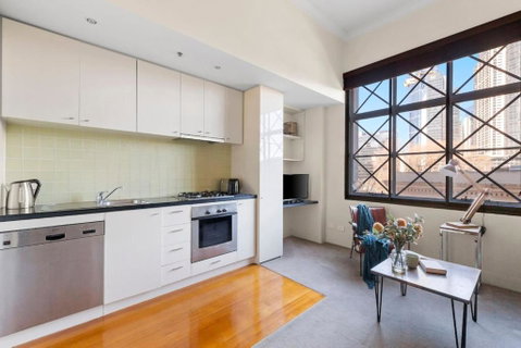 1-bedroom Unit In Classic Melbourne CBD Building! - Accommodation BNB 2