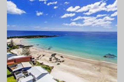 Zoo Villas: Villa Giraffe - Central Wynyard - Accommodation BNB 0