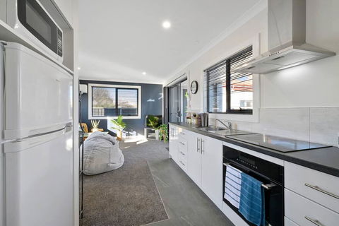 Zoo Villas: Villa Giraffe - Central Wynyard - Accommodation BNB 1