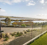 Serenity and sweeping Murray River views - Accommodation BNB