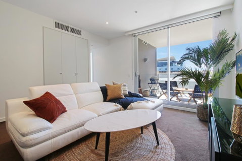 Lux 2BR On Hindmarsh SQ - Accommodation BNB 3