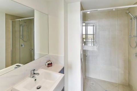 Direct Hotels - North Shore Kawana - Accommodation BNB 2