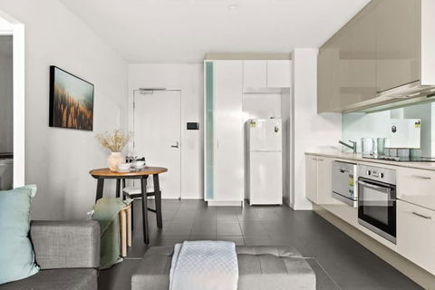 A Central Apt Right Next To Southern Cross - Accommodation BNB 3