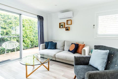 A Chic Coastal Hideaway At Toowoon Bay Beach - Accommodation BNB 2