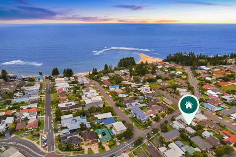 A Chic Coastal Hideaway At Toowoon Bay Beach - Accommodation BNB 3