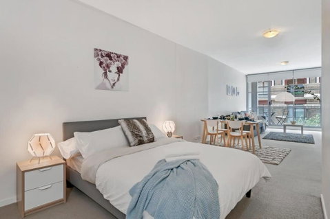 A Comfy & Modern Studio Near Darling Harbour - Accommodation BNB 1