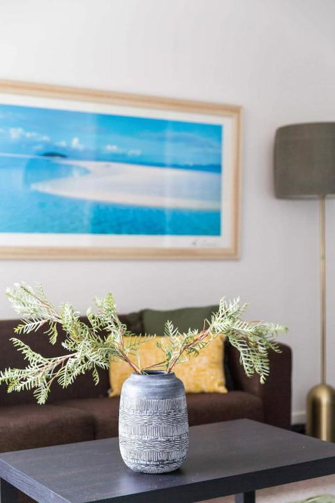 A Cozy 2BR Apt On Collins Near Flinders Station - Accommodation BNB 4