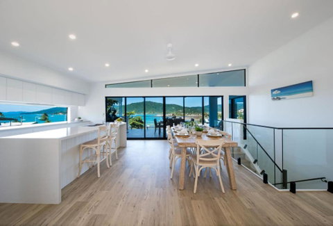 Airlie Bay View - Accommodation BNB 3