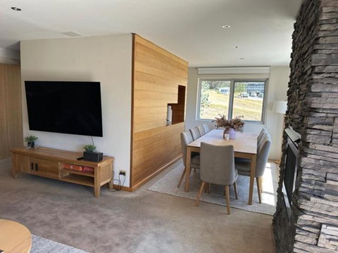 Altitude Apartments - Accommodation BNB 1
