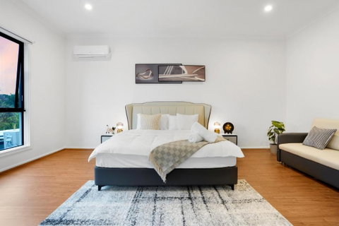 Amazing Backyard - MAX Entertain Beachside Retreat - Accommodation BNB 3