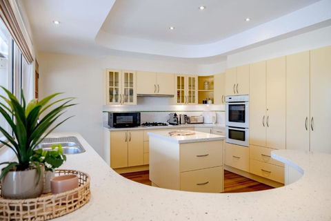 Anchors At Mollymook Beach - Accommodation BNB 3