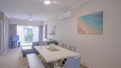 Apartment 31 - The Meridian - Accommodation BNB 3