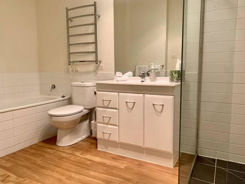 Apartment City Living! - Accommodation BNB 4