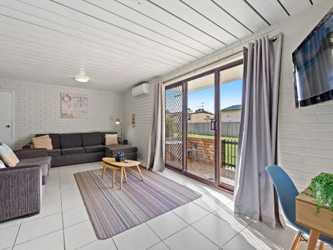 Apollo Unit 28 Ground Floor - Accommodation BNB 2