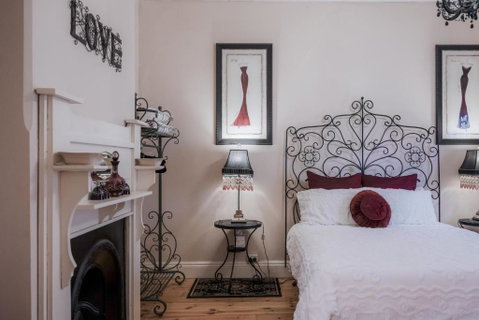 Azalea Cedar-Rose Barossa Valley Villa - Accommodation BNB 4