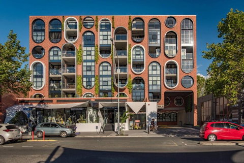 Awesome Brooklyn Inspired Stay - Mt Ainslie View - Accommodation BNB 0