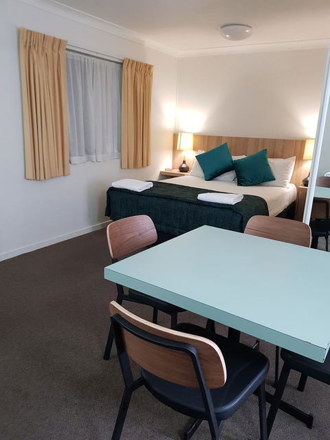 Southport Motel & Apartments - Accommodation BNB 5