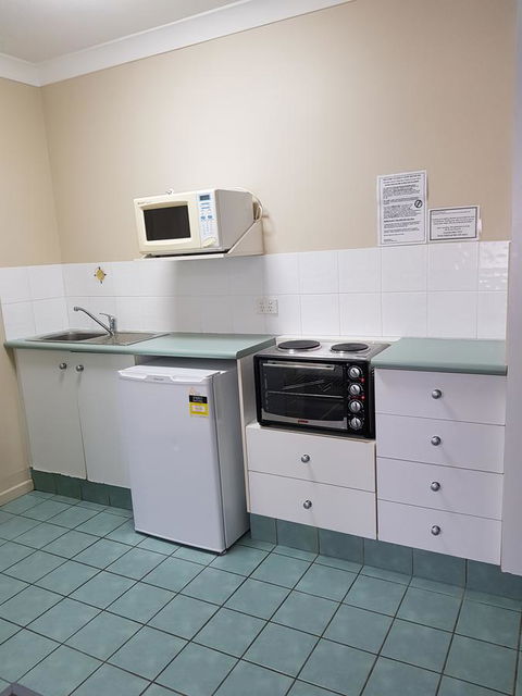 Southport Motel & Apartments - Accommodation BNB 15
