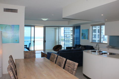 Blue C Coolangatta - Accommodation BNB 32