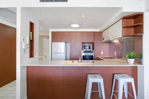 Chevron Renaissance Ocean View - Accommodation BNB 7