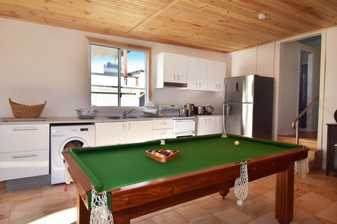 Absolute Waterfront - Accommodation BNB 1