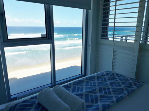 Hibiscus On The Beach - Accommodation BNB 40