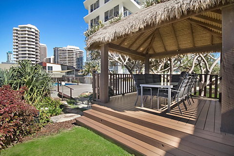 Hibiscus On The Beach - Accommodation BNB 33