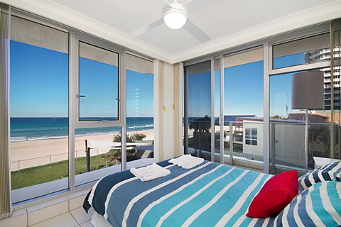 Hibiscus On The Beach - Accommodation BNB 28