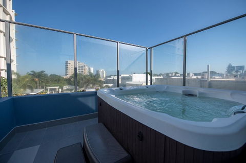 Centrepoint Apartments Caloundra - Accommodation BNB 3