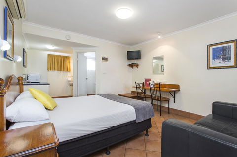 Glenmore Tavern - Accommodation BNB 32
