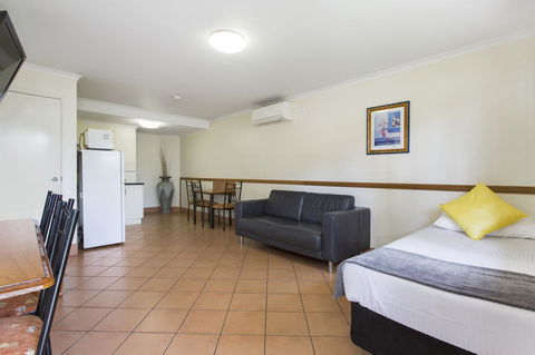 Glenmore Tavern - Accommodation BNB 30