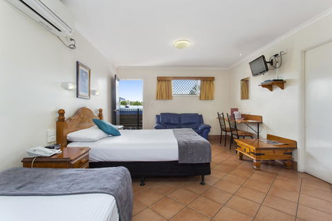 Glenmore Tavern - Accommodation BNB 12