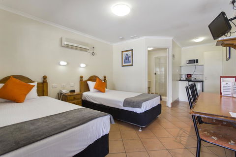 Glenmore Tavern - Accommodation BNB 16
