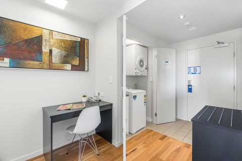 Essence Apartments Chermside - Accommodation BNB 21