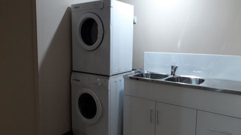 Private Apartment With Scenic Gardens - Accommodation BNB 16