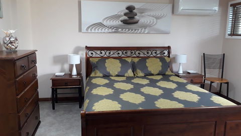 Private Apartment With Scenic Gardens - Accommodation BNB 4