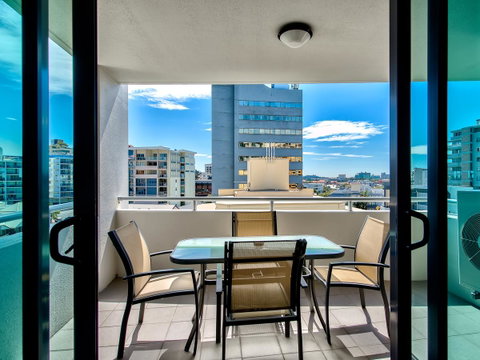 Flynn Brisbane - Accommodation BNB 30