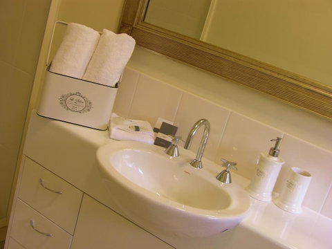 Apple Tree Cottage Montville - Accommodation BNB 19