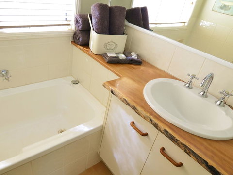 Apple Tree Cottage Montville - Accommodation BNB 10