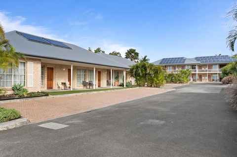 Coopers Colonial Motel - Accommodation BNB 25