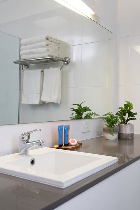 Coopers Colonial Motel - Accommodation BNB 18