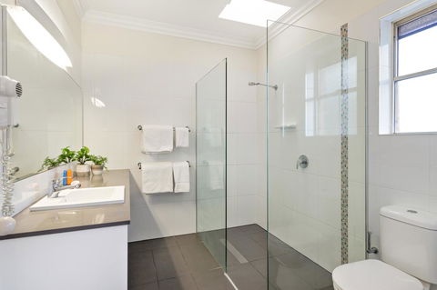 Coopers Colonial Motel - Accommodation BNB 5