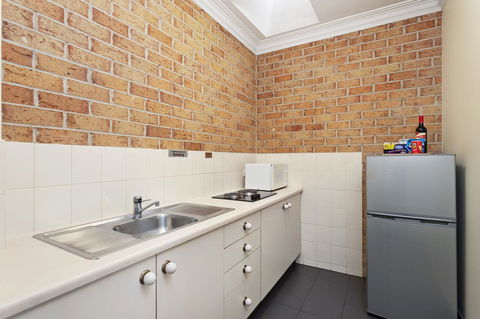 Coopers Colonial Motel - Accommodation BNB 20