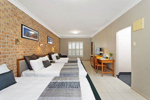 Coopers Colonial Motel - Accommodation BNB 3