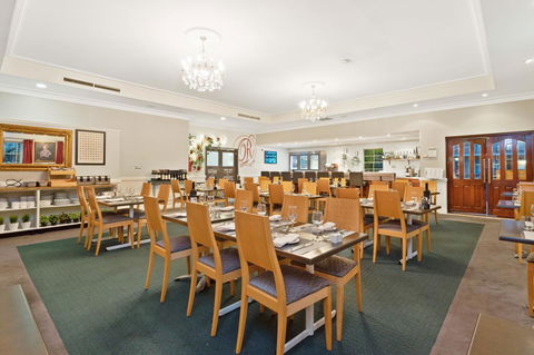 Coopers Colonial Motel - Accommodation BNB 10