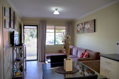 Ficifolia Lodge - Accommodation BNB 3