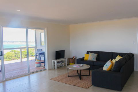 Bayview House - Accommodation BNB 11